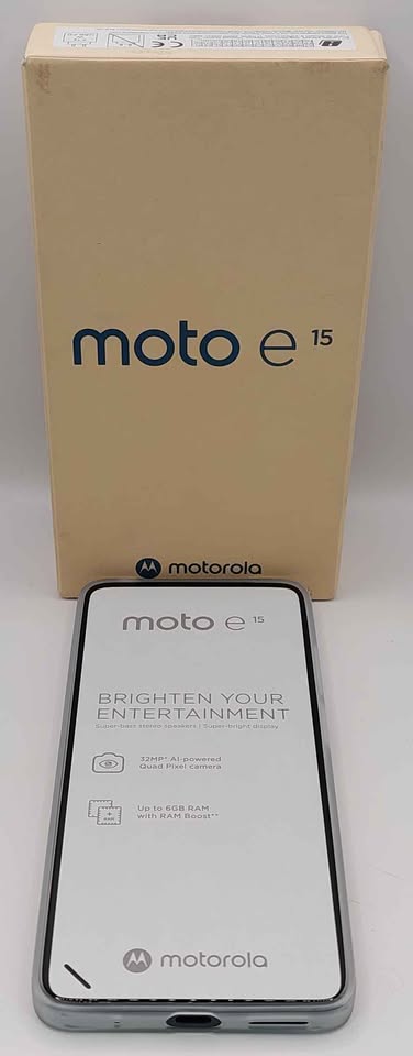 *BRAND NEW Opened In shop * Motorola moto E15 2GB + 64GB denim blue Unlocked