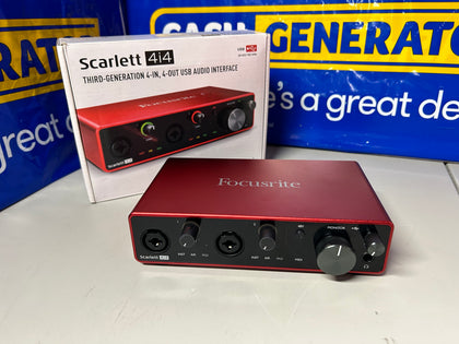 Focusrite Scarlett 4i4,  Audio Interface