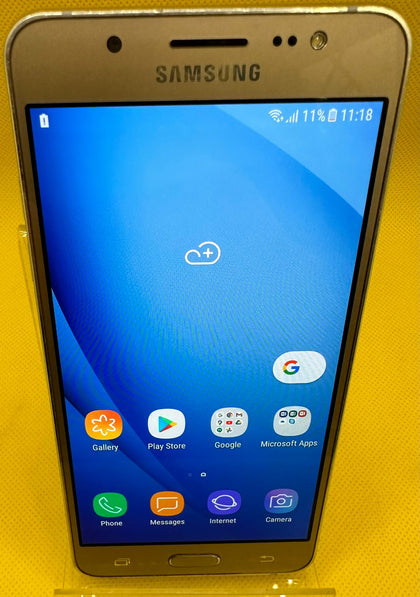 Samsung Galaxy J5 (2016) 16GB - Gold - Unlocked.