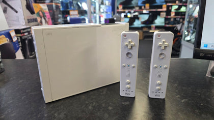 Nintendo Wii Bundle - 3 Games