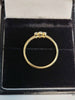 18ct Yellow Gold Ring With Clear Stones - 1.85G - Size M