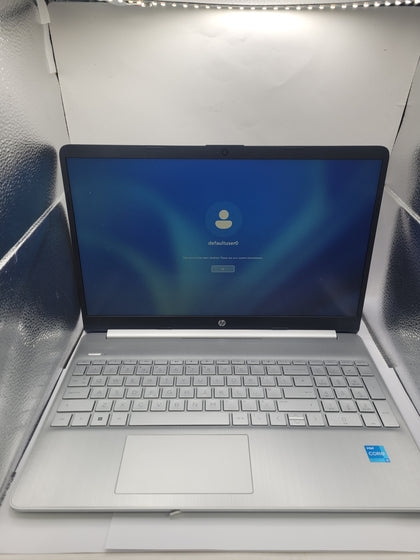 HP 15S-FQ2571/i3-1115G4/4GB Ram/128GB SSD/15