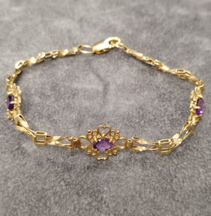 9ct Yellow Gold Decorative Bracelet with Purple Stones