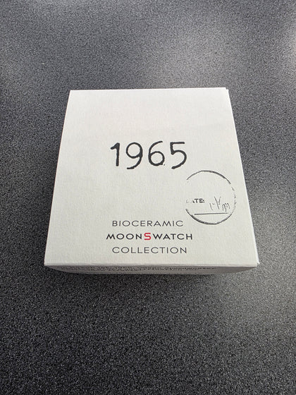 Swatch Omega Mission to the Moon Watch Boxed Complete