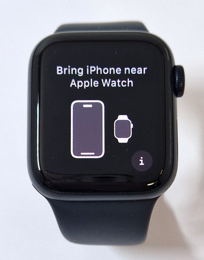 Apple Watch SE (2nd Gen) (GPS, 40mm) - Midnight