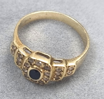 14ct Gold Sapphire/Diamond Ring size M