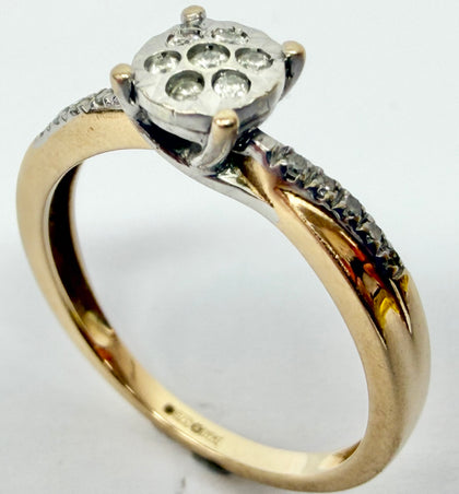 9ct yellow gold 0.10 diamond cluster ring size K