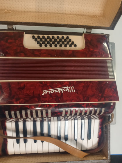 Worldmaster Accordion