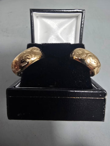 9ct Gold Earrings 375 3.1G butterflys are base metal