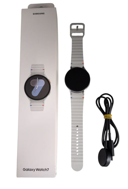Samsung Galaxy Watch 7 Wi-Fi and GPS 40mm Grey Silicone Strap