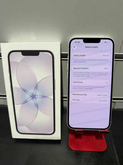 Apple iPhone 17e (A3634) 256GB White, Unlocked