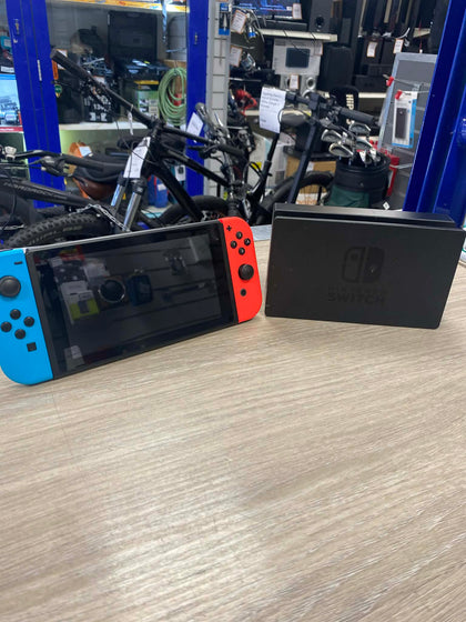 Nintendo Switch 32GB W/ Dock and all wires
