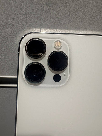 Apple iPhone 13 Pro Max 256GB Silver, Unlocked Battery Health 79%