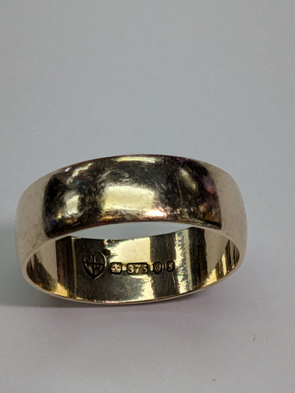 9ct Gold  Wedding Band Ring