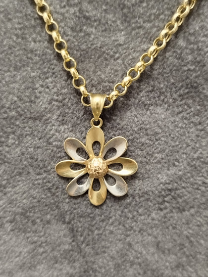 14ct Yellow Gold Belcher Chain & 2 Tone 14ct Gold Daisy Pendant