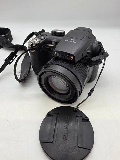 Fuji Finepix S (24 month warranty)