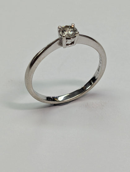 9ct White Gold Diamond Engagement Ring (Quarter of Carat)