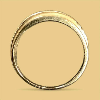 9ct Diamond gents ring size T