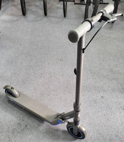 Ninebot Zing E10 Children's Electric Scooter - Comes With Charger