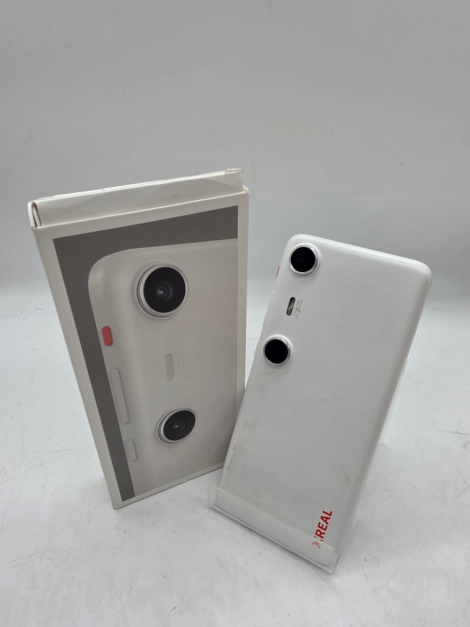 Xreal Beam Pro 128gb (24 month warranty) | Cash Generator
