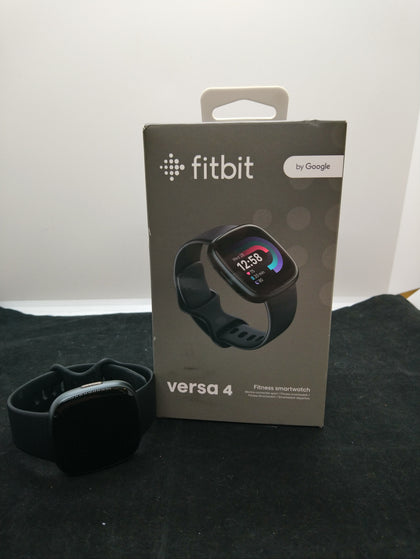 Fitbit Versa 4