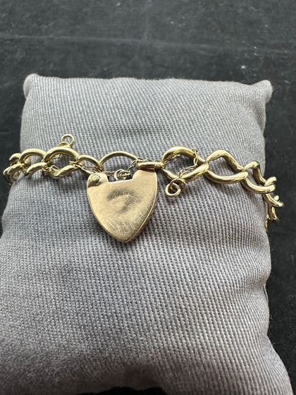 9ct Belcher Heart Lock Bracelet 9 Inch