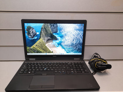 Dell Latitude 5590 Notebook Intel Core i5 8250U 8GB 256GB SSD Windows 11 Pro