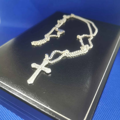 Sterling Silver Cross Chain (925 Hallmarked & Tested) Weight: 13.15G 24