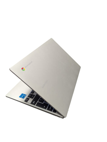 Samsung Galaxy Chromebook Go 64GB Silver Boxed and barely used.