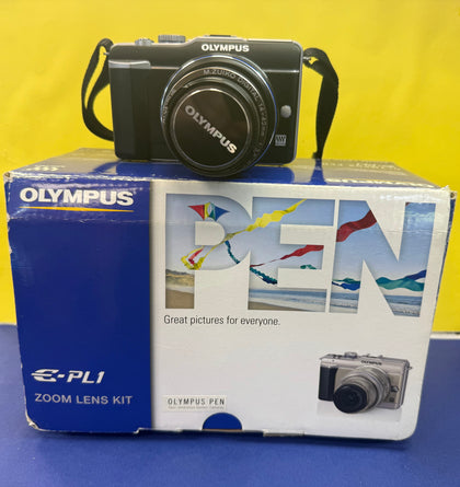 Olympus Pen E-PL1 Camera  + 14-42mm Lens