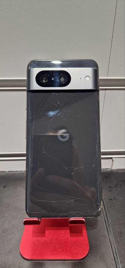 Google Pixel 8 *Cracked Back*