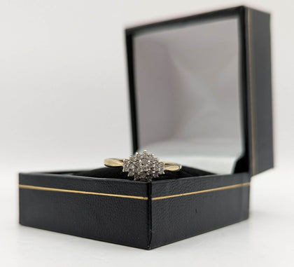 375 9CT Hallmarked, Yellow Gold, Tiered Floral Cluster Ring, Size P, 1.82G