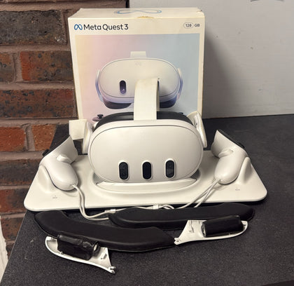 Meta Quest 3 128GB Headset with Dock / Battery Powered Replacement Strap