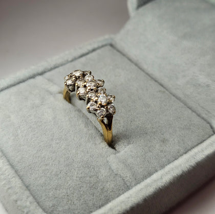 9ct Yellow Gold CZ Cluster Ring Size L 1/2