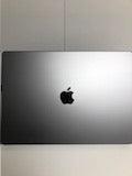 MacBook Pro 16-inch (2021) - Apple M1 Max 10-core and 32-core GPU - 64GB RAM - SSD 2000GB - QWERTY - English