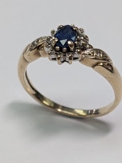 9ct Gold Diamond & Blue Stone Ring