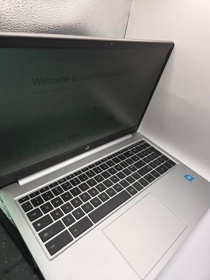 HP 15A-NA0500/N6000/4GB Ram/128GB eMMC/15