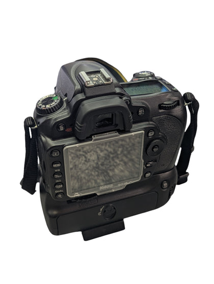 Nikon D90 Camera With 2 Lenses