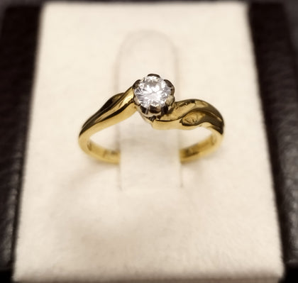 18ct Yellow Gold Solitaire Ring -Size L