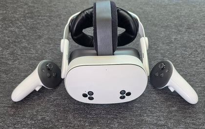 Meta Quest 3S VR All-in-One Headset 128GB White