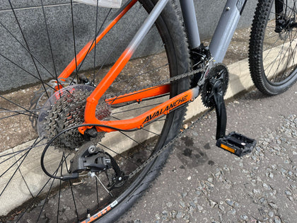 GT Avalanche Sport Mountain Bike - Large