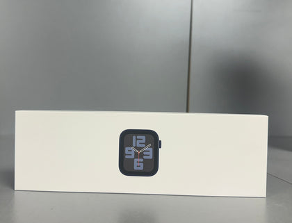 Apple Watch SE 2nd Gen GPS 44mm Midnight with Sport Band M/L GPS *Boxed*