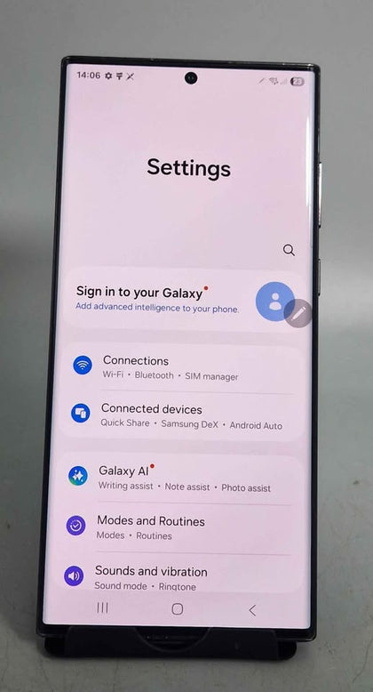 Samsung Galaxy S22 Ultra 5G Dual Sim - 128GB Phantom Black, Unlocked