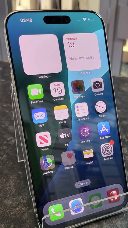 Apple iPhone 16 Pro Max - 256GB - White Titanium - open - 96% Battery Health