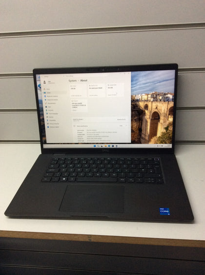 Dell Latitude 7520 Laptop - 16GB Ram