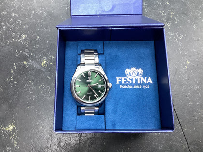 Festina quartz watch green