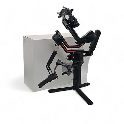 DJI RS 3 Gimbal Combo.
