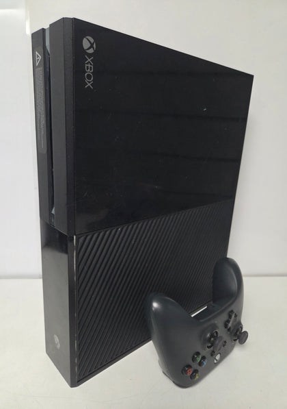 Xbox One 500GB Console & 2 Games