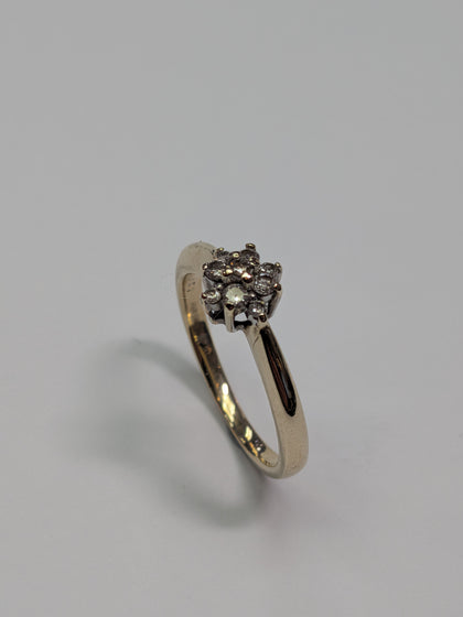 9ct Gold Diamond Floral Ring Size K