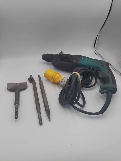 Makita HR2470 110V Corded Drill With Case And Drill Bits